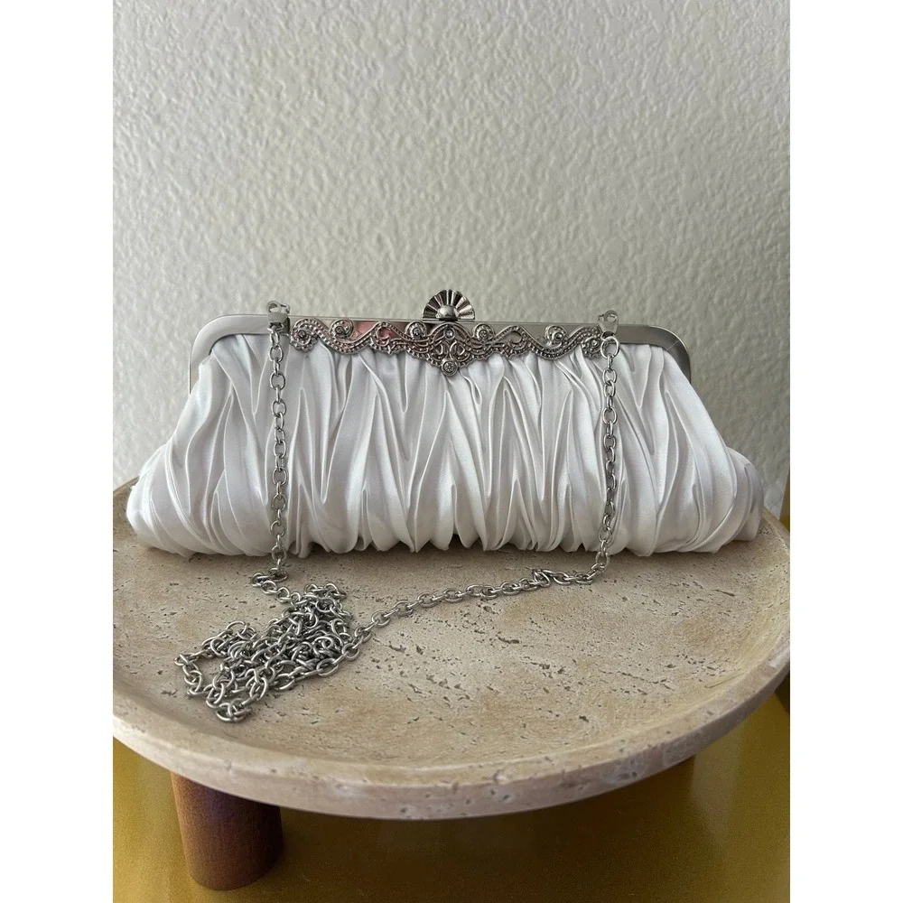 Moonlight‎ Promise Satin Clutch
